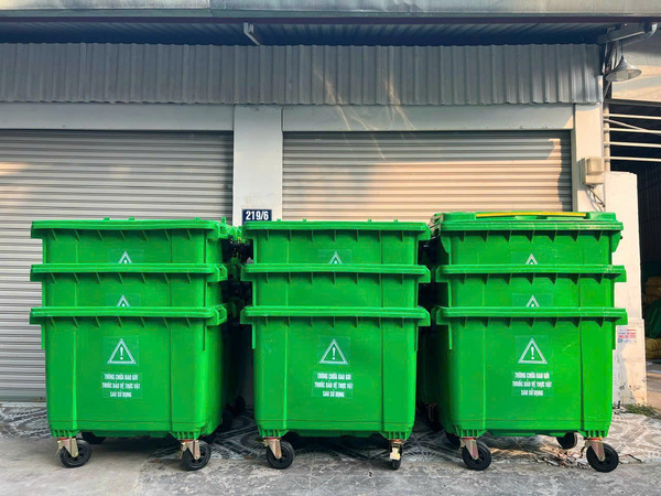 Thùng rác công nghiệp